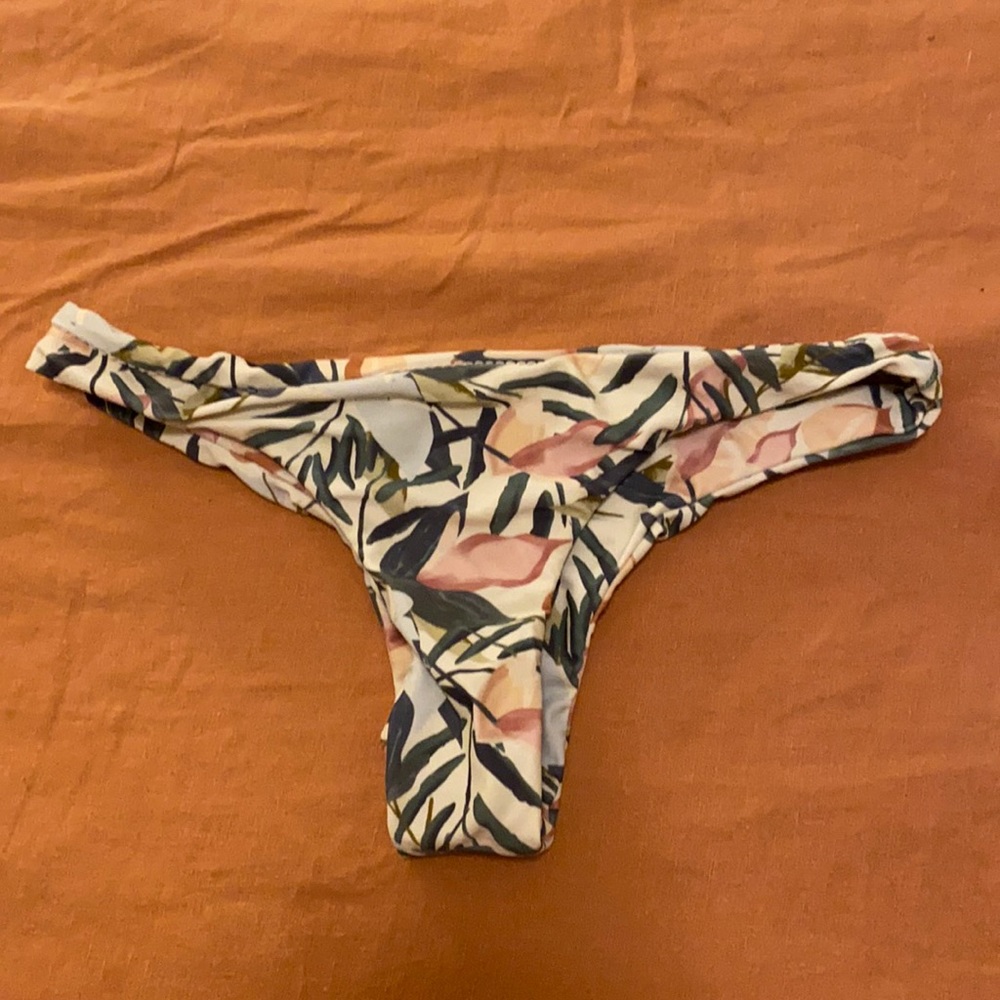Issa de mar bottoms